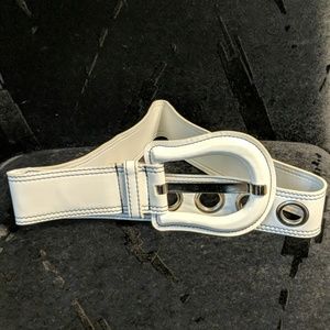 Y2K White Patent Large Grommet Belt Size 0